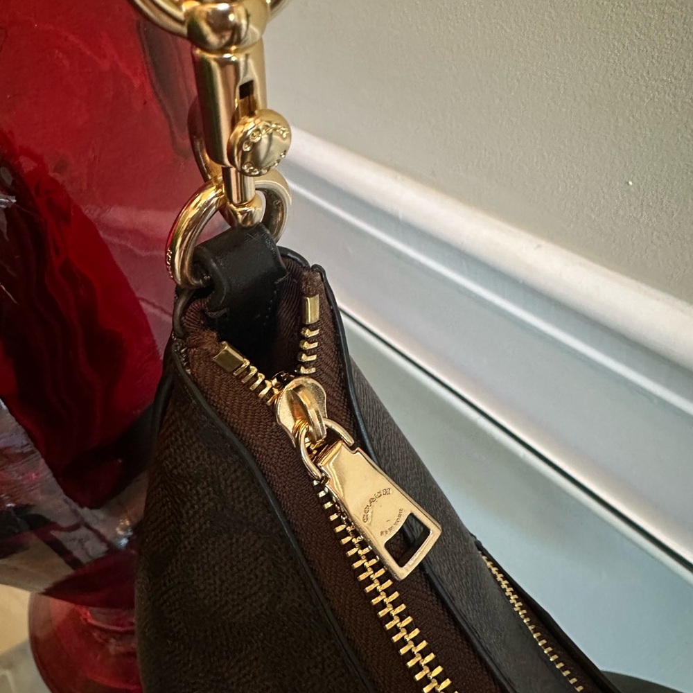 🌹BEAUTIFUL Coach • Teri Signature Leather Canvas Monogram Hobo Bag • EUC - Picture 10 of 15